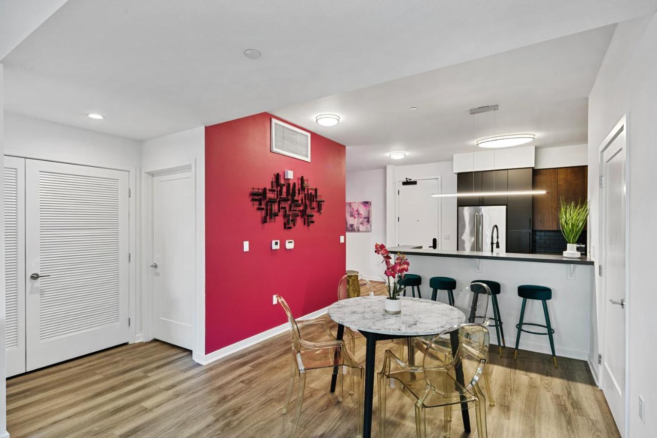Fairfax District Chic City Oasis 2 Bedroom Apt With Den 136 洛杉矶 外观 照片